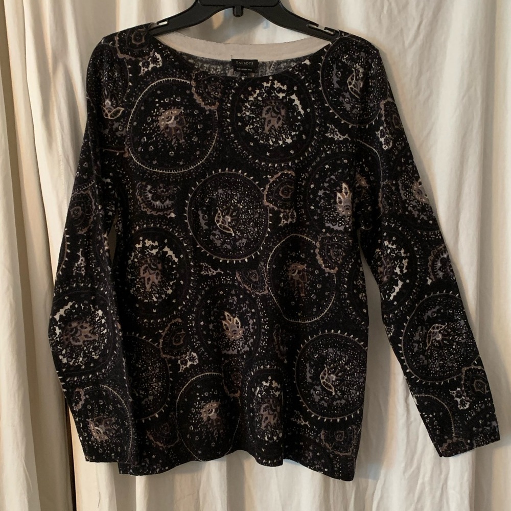 Talbots merino wool crew neck black medallion pattern